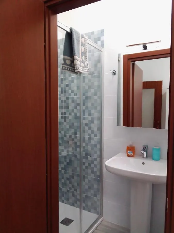 Gigli, Rooms Con Cucina In Comune E Terrazza Milan 0*,