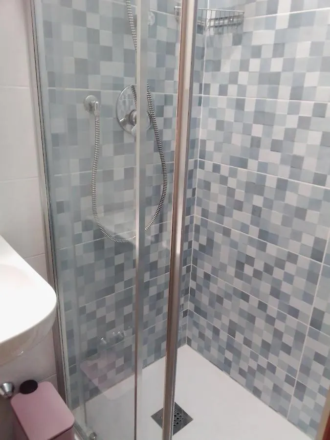 Guest house Gigli, Rooms Con Cucina In Comune E Terrazza Milan Italy