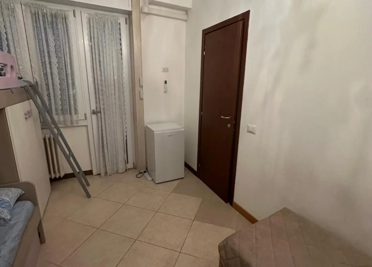 Guest house Gigli, Rooms Con Cucina In Comune E Terrazza Milan Italy