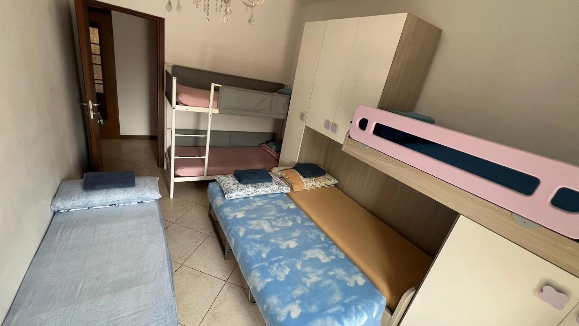 Gigli, Rooms Con Cucina In Comune E Terrazza Milan Guest house