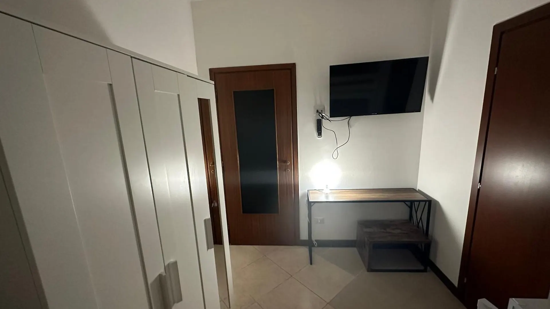 Guest house Gigli, Rooms Con Cucina In Comune E Terrazza Milan